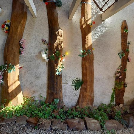 Les Papillons Villa Vrolle Bagian luar foto